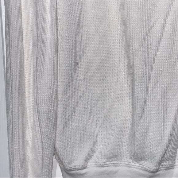 Brandy Melville White Waffle Knit - Picture 3 of 5